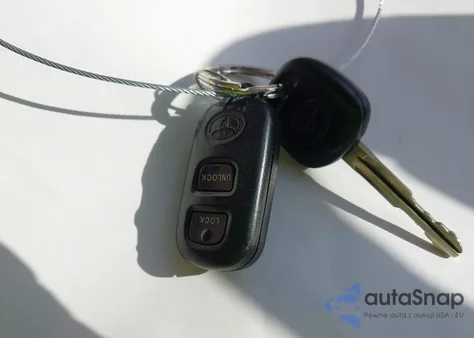 2000 Toyota Camry Solara Sle V6 z USA, uszkodzony, nr VIN 2T1CF22P9YC298941